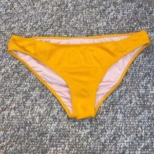 BARELY WORN Target swimsuit bottoms